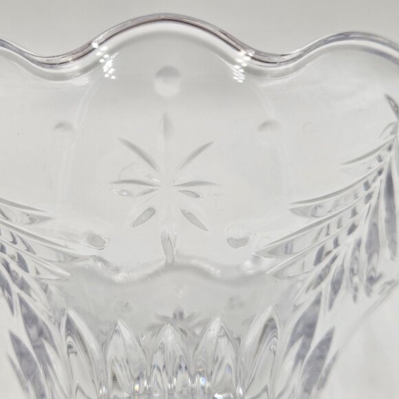 Mikasa Christmas Night Footed Nut or Candy Crystal Bowl - Picture 4 of 10
